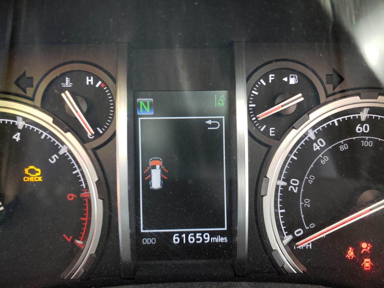 Photo 8 from auction – 2020 TOYOTA 4RUNNER SR with VIN JTEBU5JR9L5772779