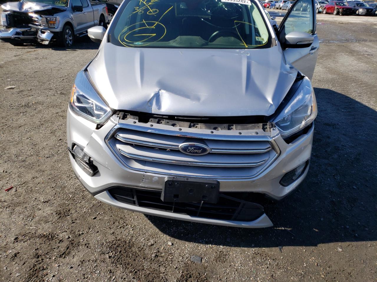 Photo 19 from auction – 2018 FORD ESCAPE TIT with VIN 1FMCU0J96JUD00940
