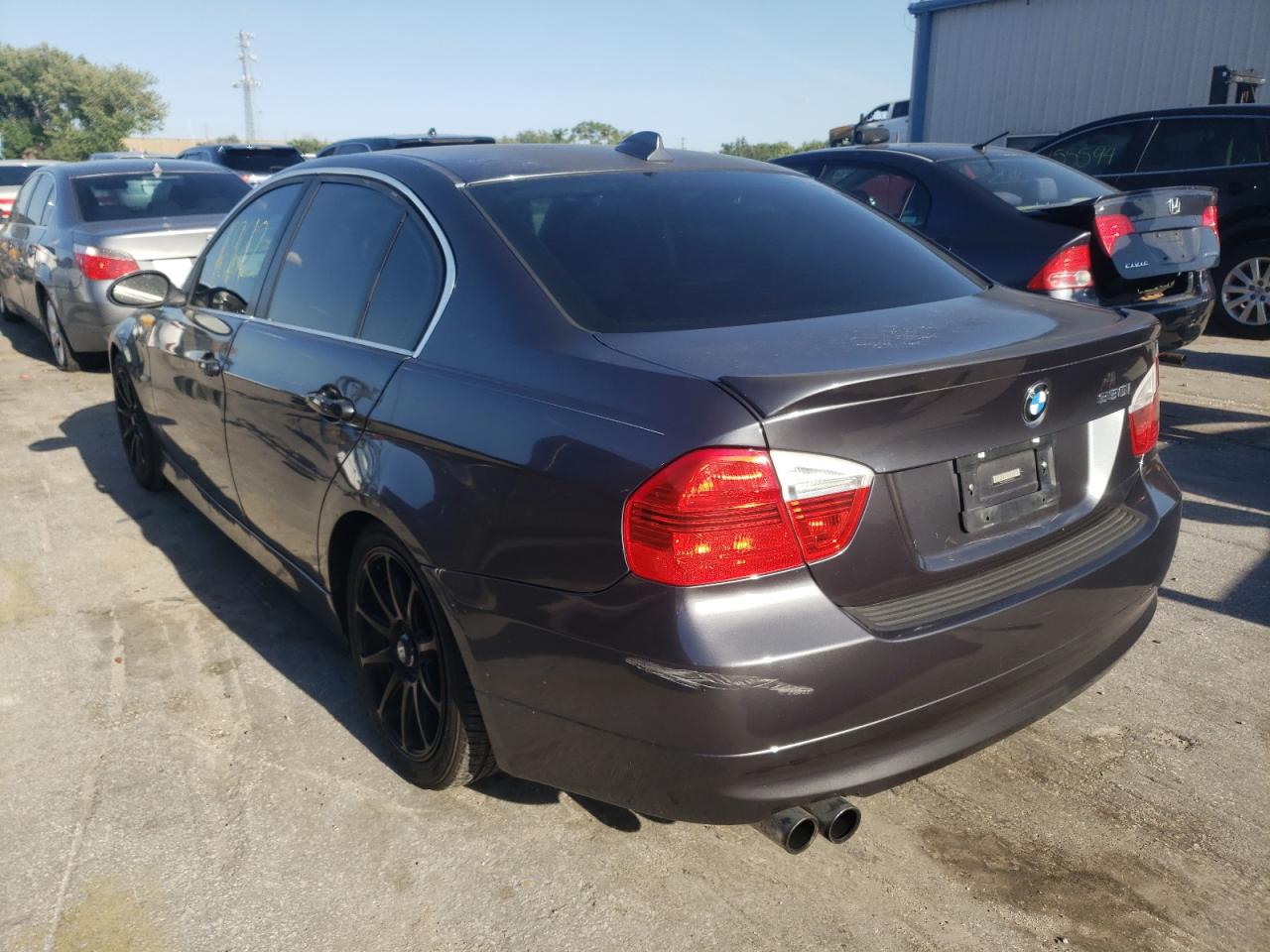 Photo 3 from auction – 2006 BMW 330 I with VIN WBAVB33516PS11620