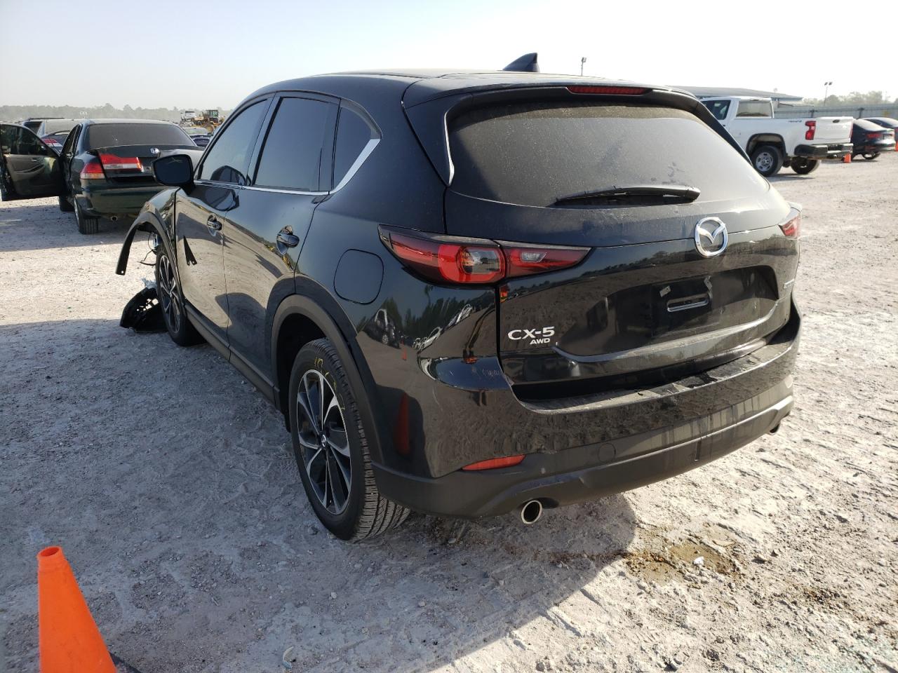 Photo 3 from auction – 2022 MAZDA CX-5 with VIN JM3KFBEM8N0537681