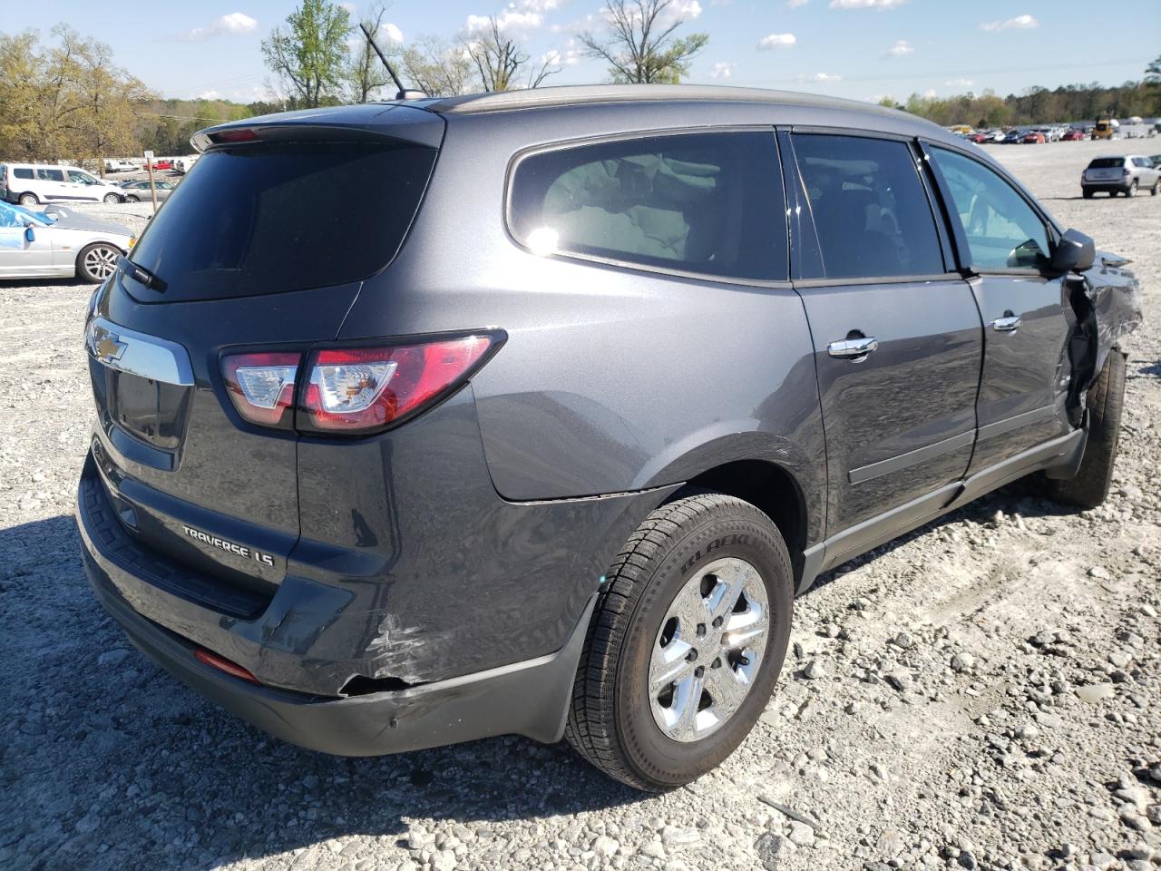 Photo 4 from auction – 2014 CHEVROLET TRAVERSE L with VIN 1GNKRFKD5EJ271677