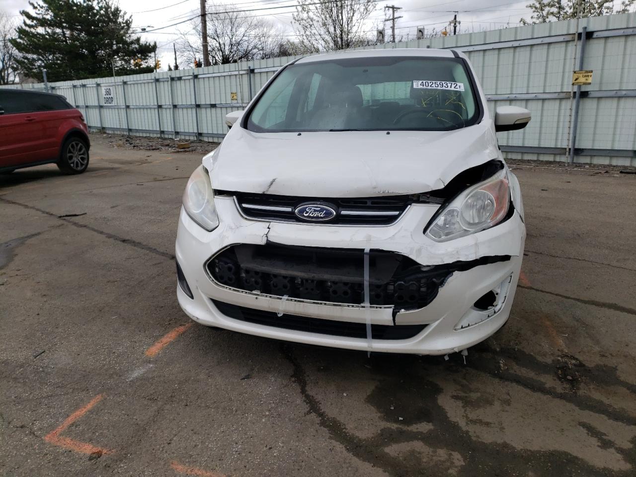 Photo 9 from auction – 2013 FORD C-MAX SE with VIN 1FADP5AU1DL528278