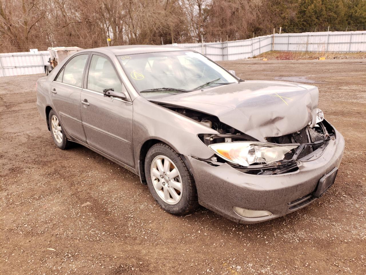 TOYOTA CAMRY LE 2004 with VIN 4T1BF30K04U582380 - Photo from auction
