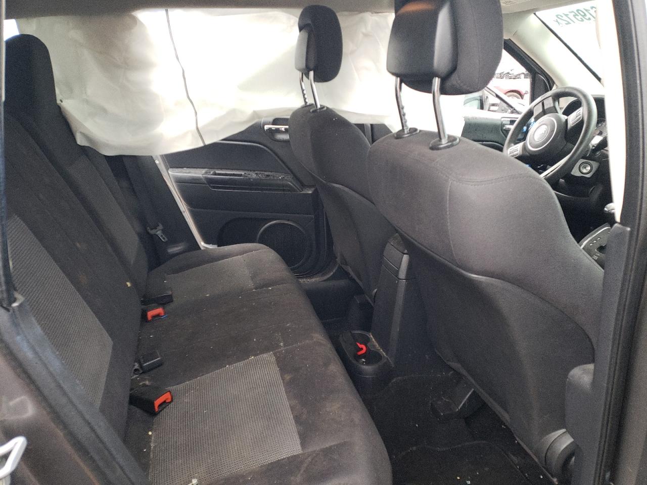 Photo 6 from auction – 2011 JEEP COMPASS SP with VIN 1J4NF1FB3BD277654