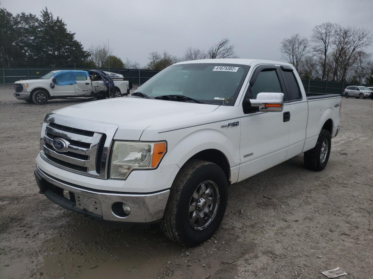 Photo 2 from auction – 2011 FORD F150 SUPER with VIN 1FTFX1ET7BKD72408