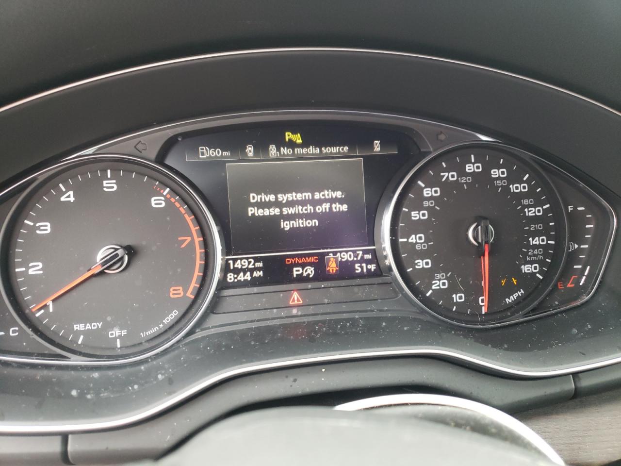 Photo 8 from auction – 2021 AUDI Q5 PREMIUM with VIN WA1AAAFY4M2079407