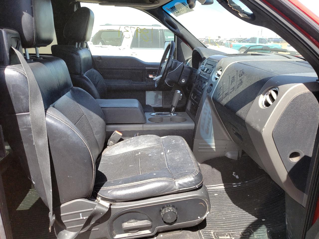 Photo 5 from auction – 2004 FORD F150 with VIN 1FTPX14514NB58152
