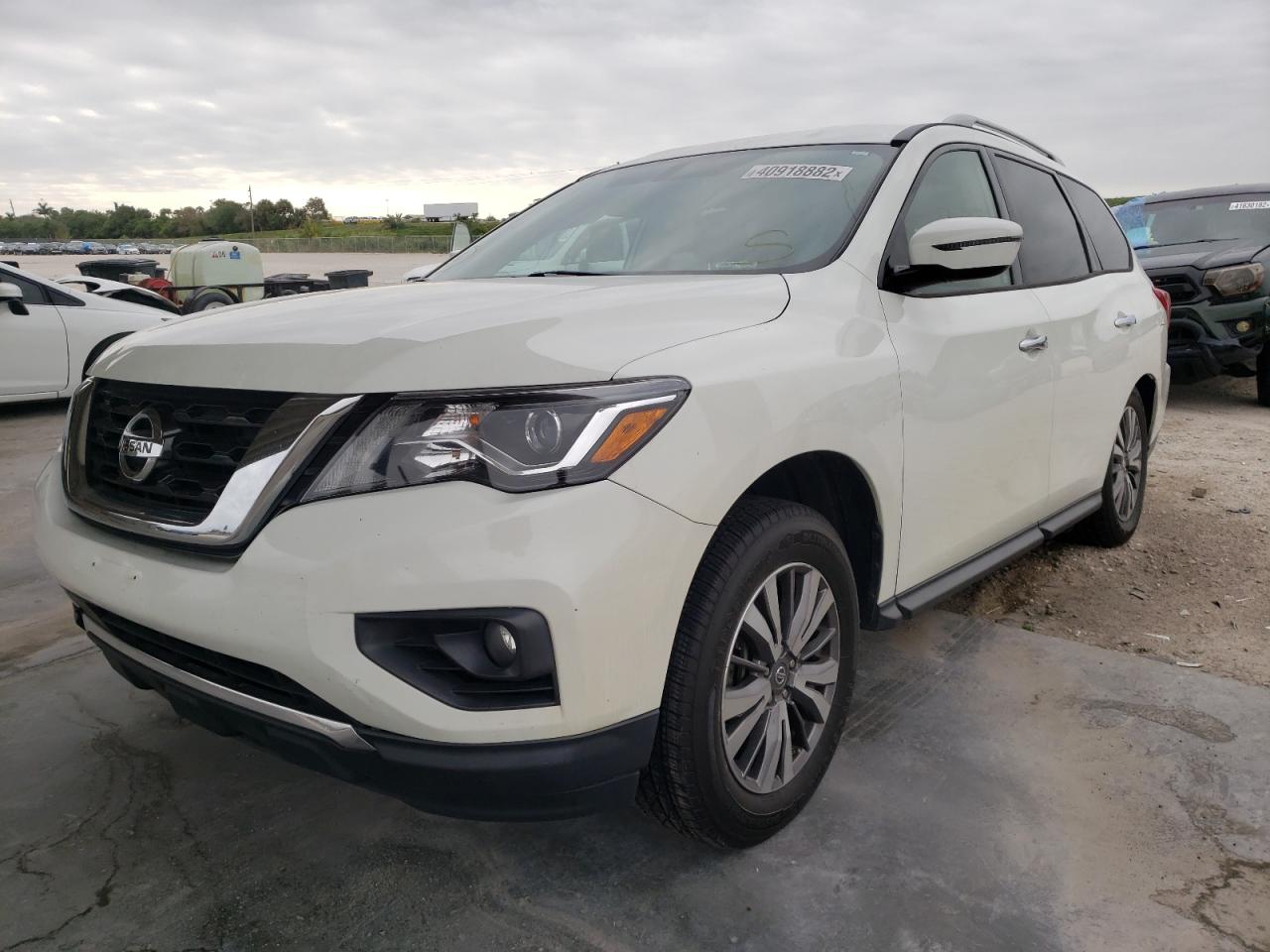 Photo 2 from auction – 2019 NISSAN PATHFINDER with VIN 5N1DR2MN7KC593748