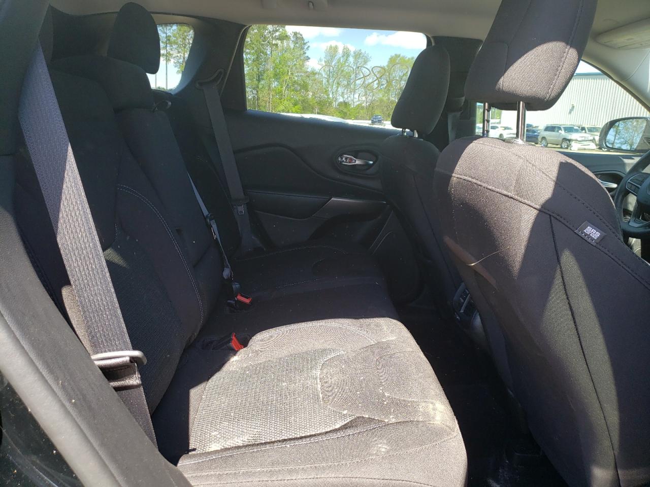 Photo 6 from auction – 2021 JEEP CHEROKEE L with VIN 1C4PJLCB7MD147019