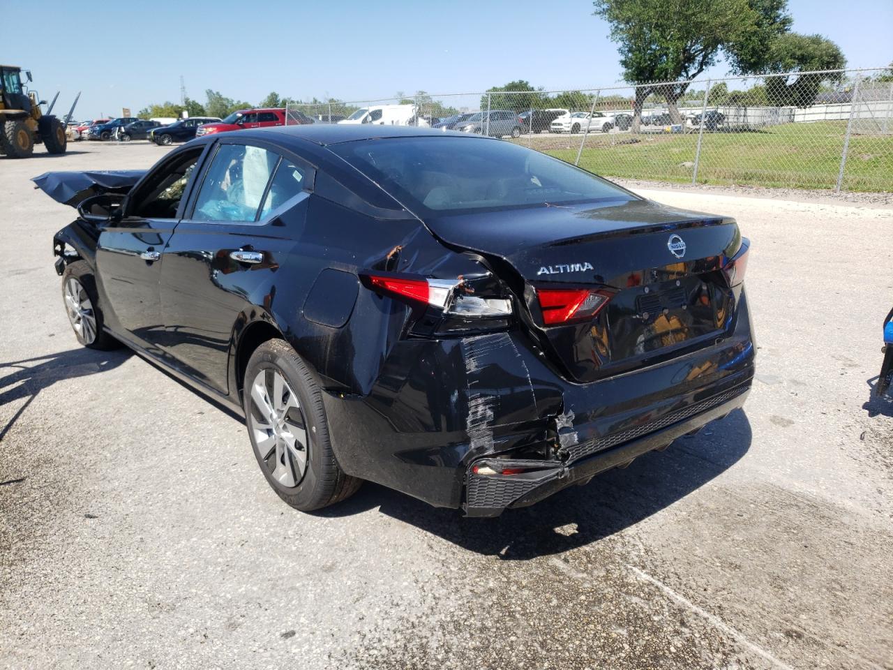 Photo 3 from auction – 2021 NISSAN ALTIMA S with VIN 1N4BL4BV3MN358823