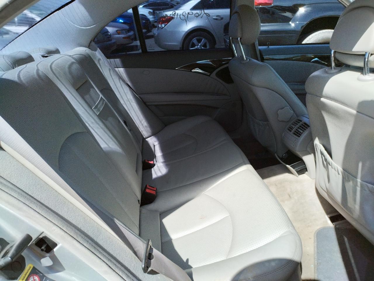 Photo 6 from auction – 2003 MERCEDES-BENZ E 320 with VIN WDBUF65J13A206056