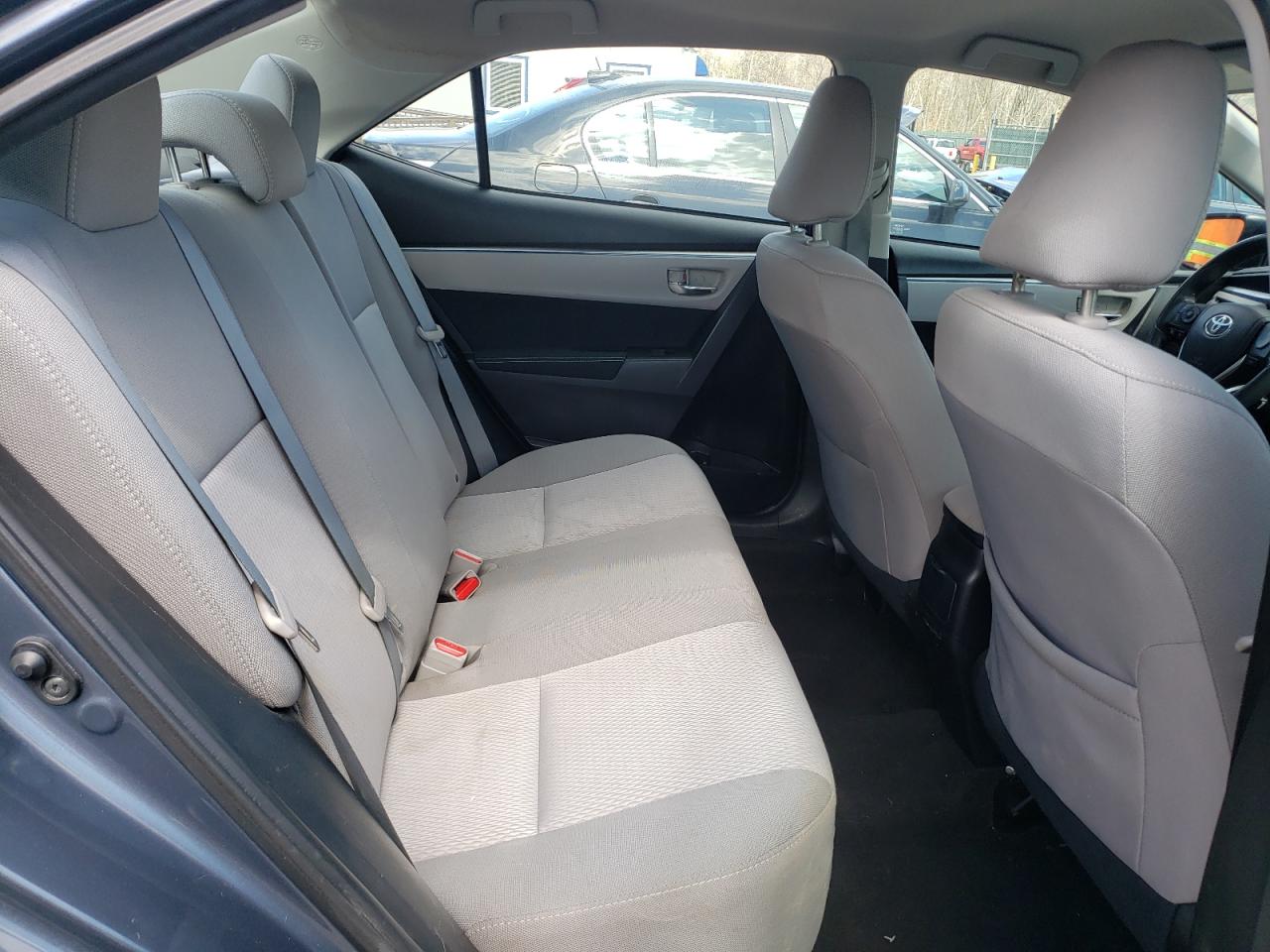 Photo 6 from auction – 2014 TOYOTA COROLLA L with VIN 2T1BURHE4EC219476