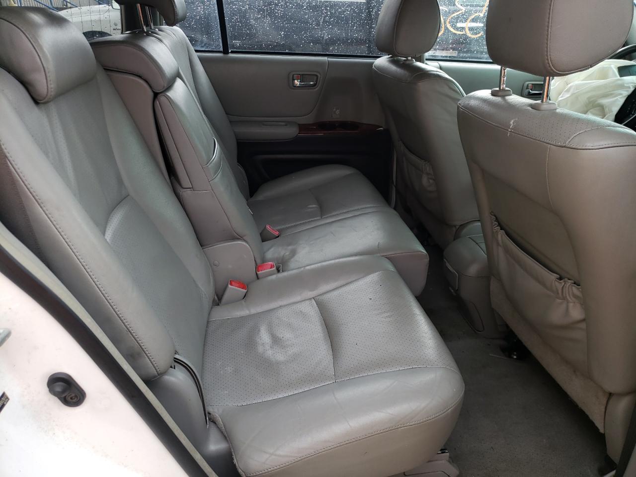 Photo 6 from auction – 2004 TOYOTA HIGHLANDER with VIN JTEDP21AX40003697