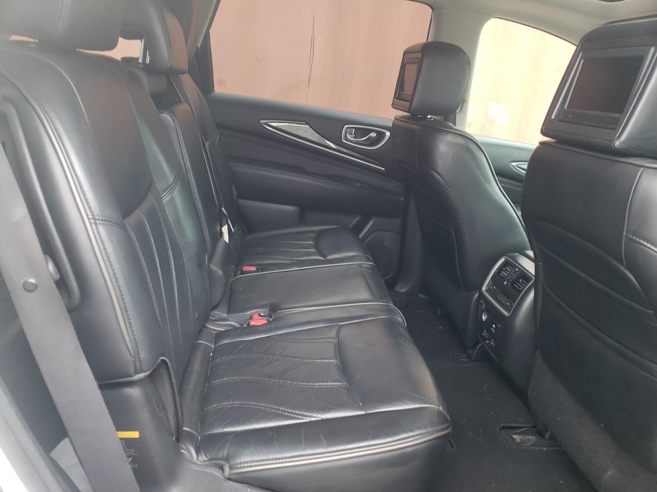 Photo 6 from auction – 2013 INFINITI JX35 with VIN 5N1AL0MN1DC302186