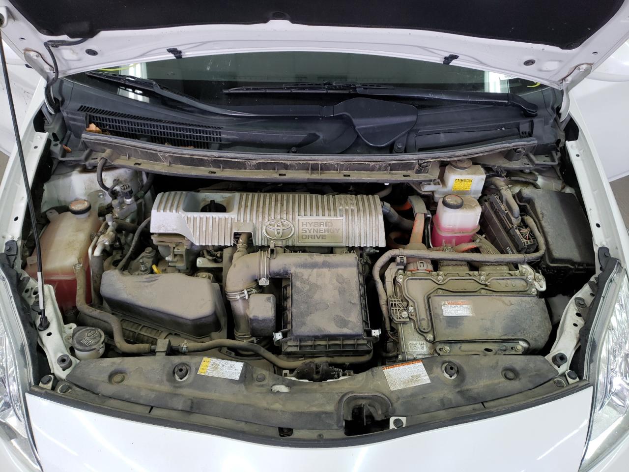 Photo 7 from auction – 2015 TOYOTA PRIUS with VIN JTDKN3DU9F0454782