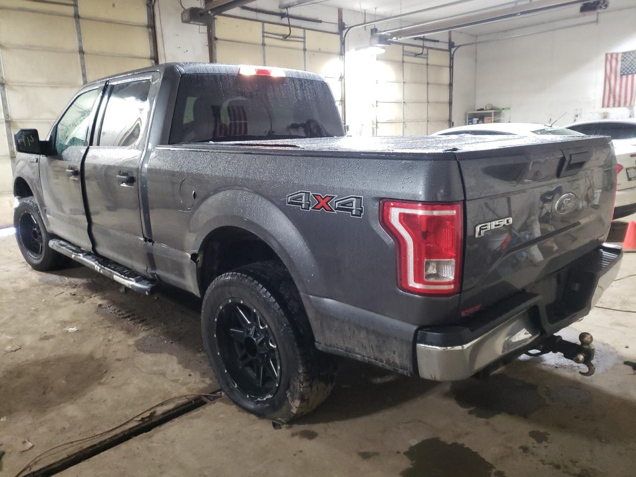 Photo 3 from auction – 2016 FORD F150 SUPER with VIN 1FTFW1EF3GFD23557