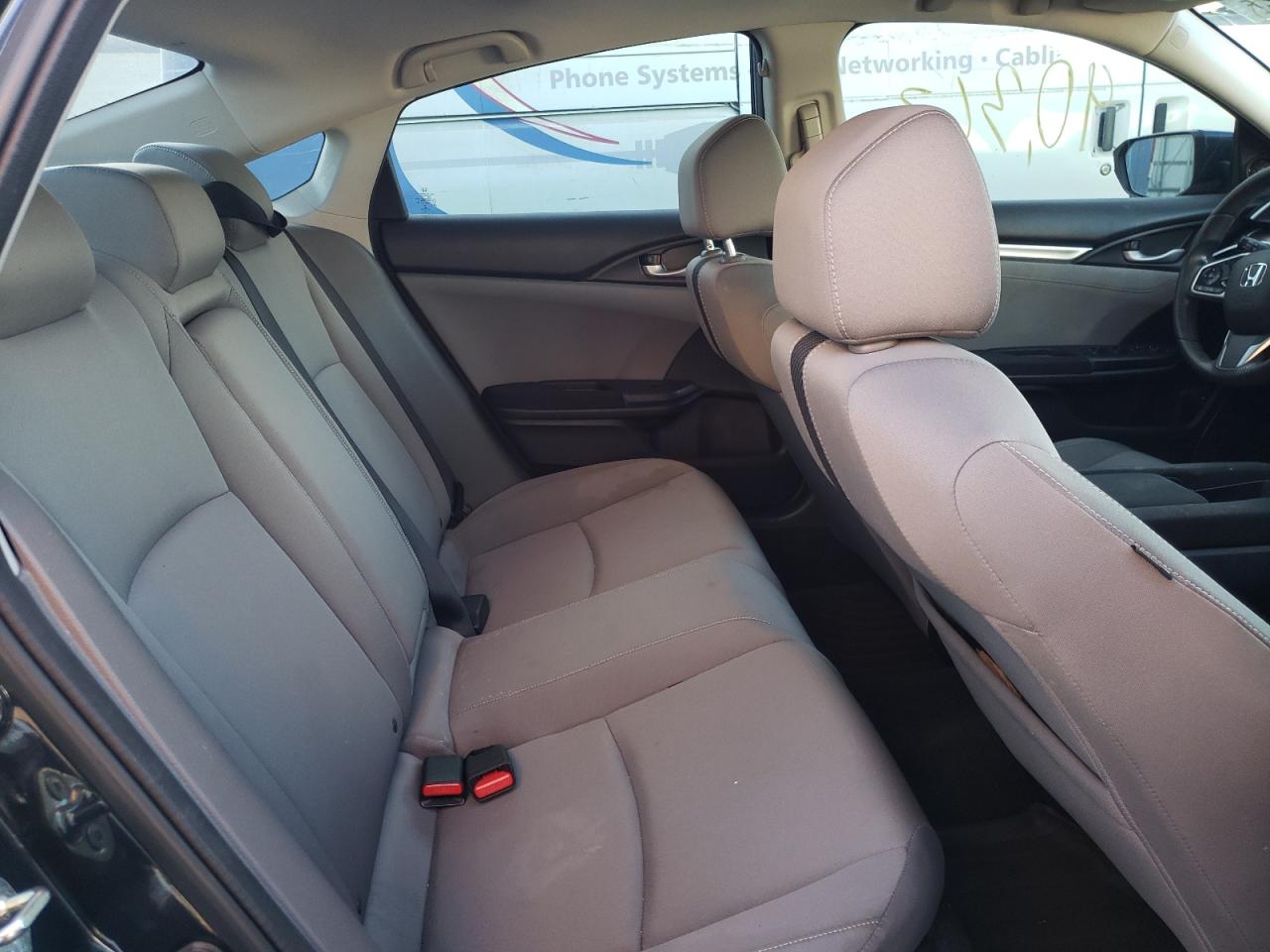 Photo 6 from auction – 2016 HONDA CIVIC EX with VIN 19XFC1F38GE015095