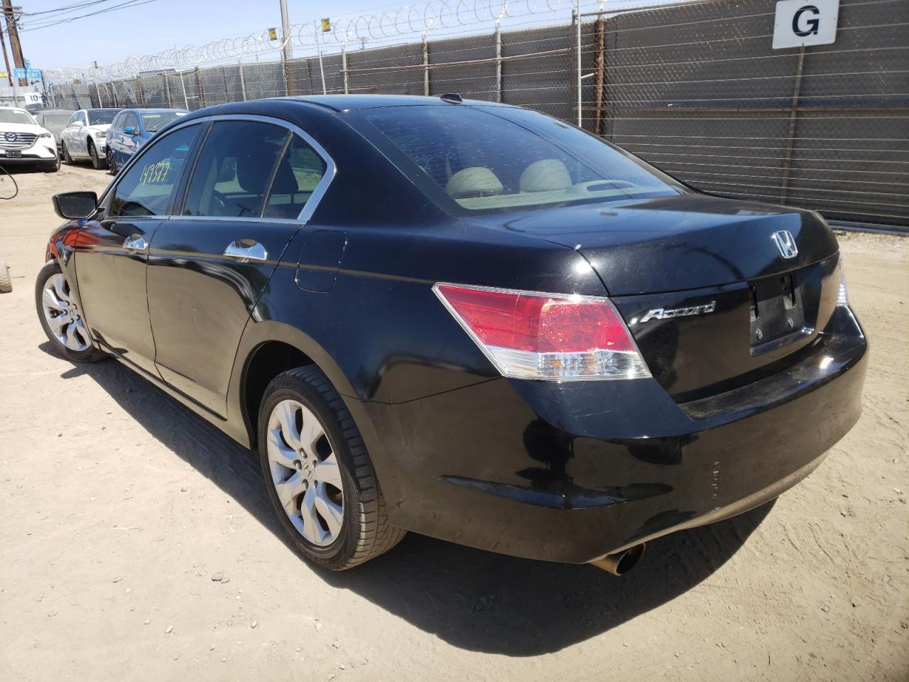 Photo 3 from auction – 2010 HONDA ACCORD EXL with VIN 1HGCP3F88AA008917