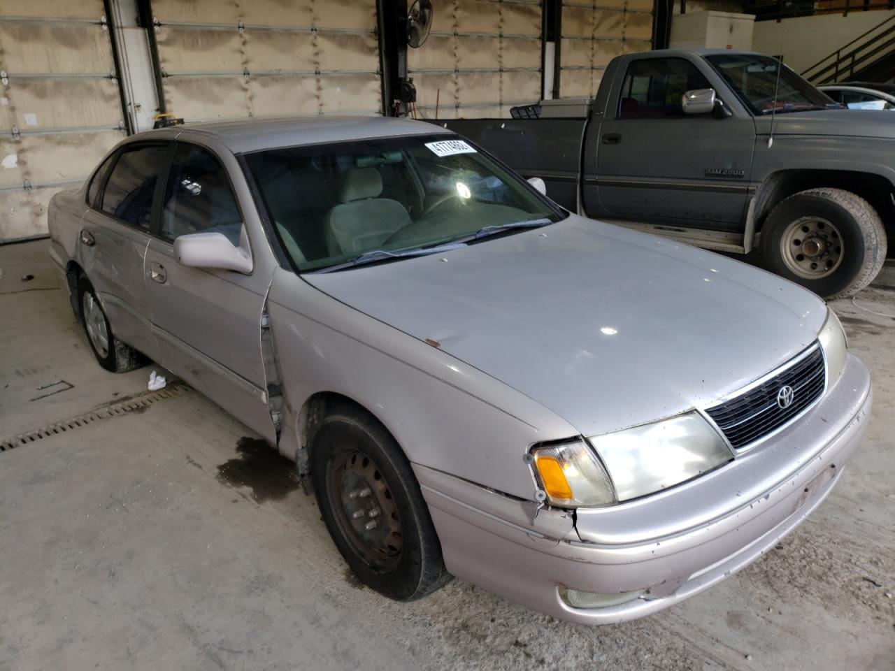 Photo 1 from auction – 1998 TOYOTA AVALON XL with VIN 4T1BF18B5WU225403
