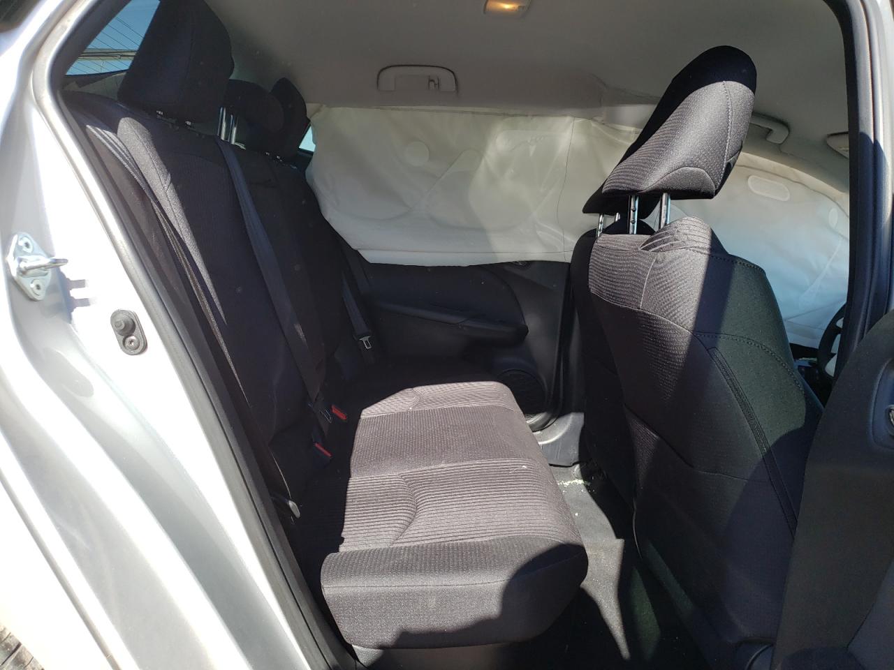 Photo 6 from auction – 2016 TOYOTA PRIUS with VIN JTDKARFU7G3013440
