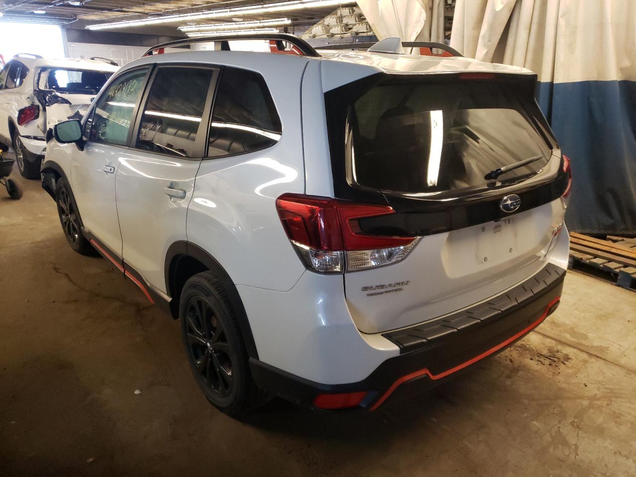 Фото 3 с аукциона – 2019 SUBARU FORESTER S с VIN JF2SKAKC2KH564402