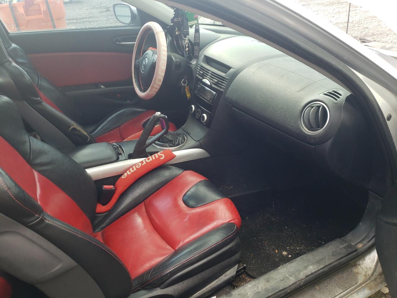 Photo 5 from auction – 2005 MAZDA RX8 with VIN JM1FE173850156845