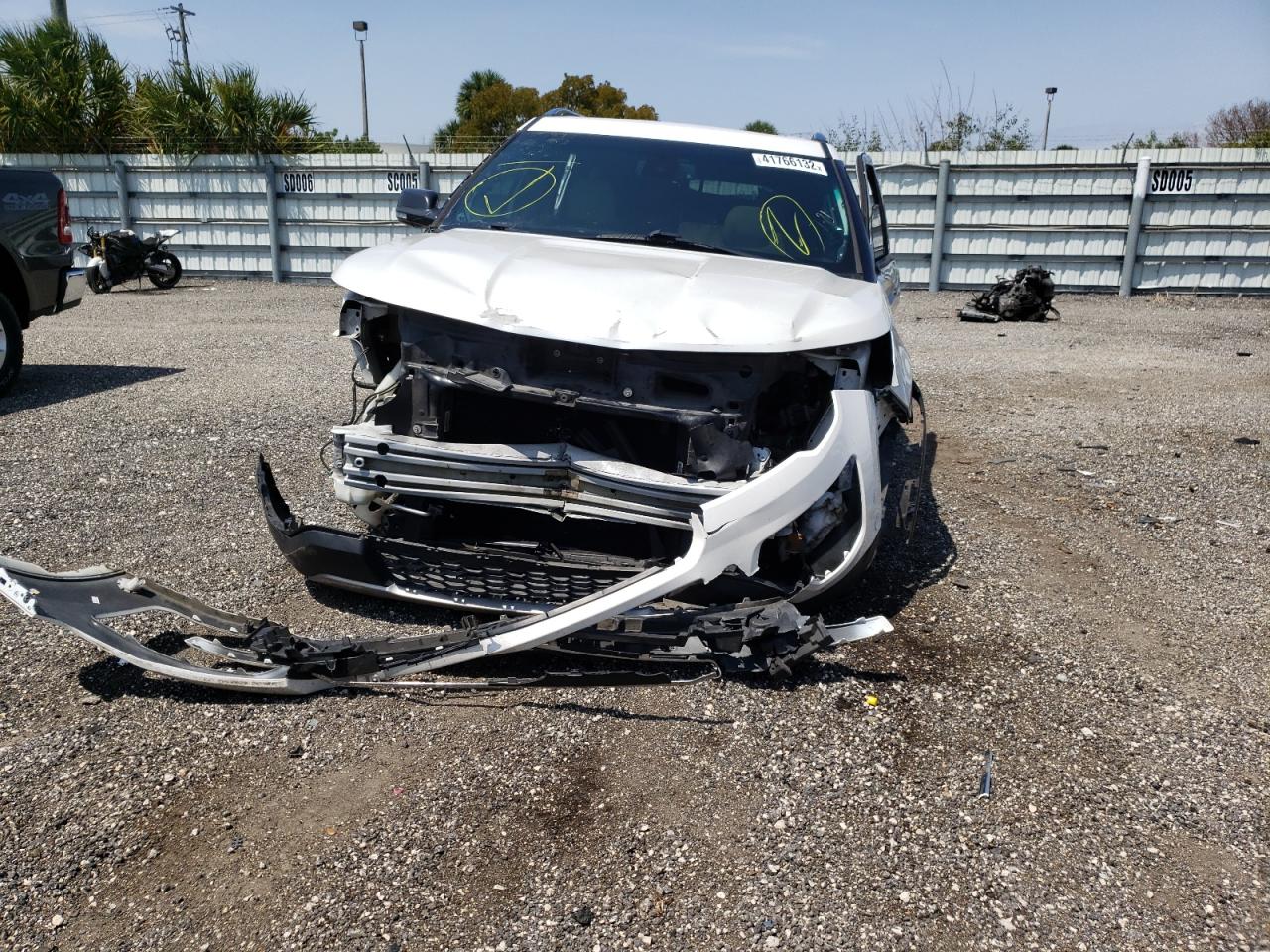 Photo 9 from auction – 2016 FORD EXPLORER L with VIN 1FM5K7F88GGC29934