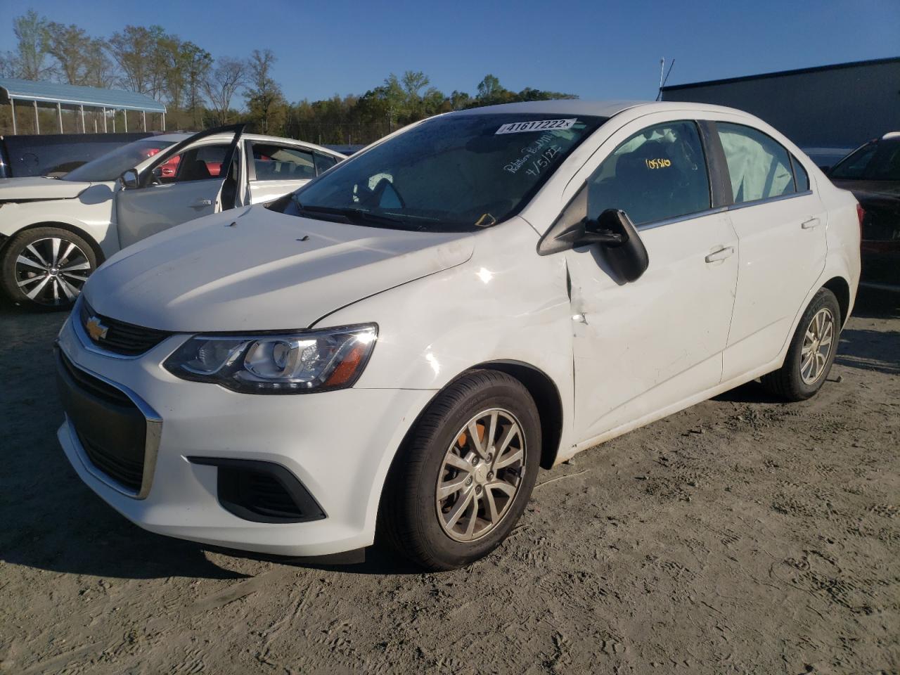 Photo 2 from auction – 2017 CHEVROLET SONIC LT with VIN 1G1JD5SH2H4107699