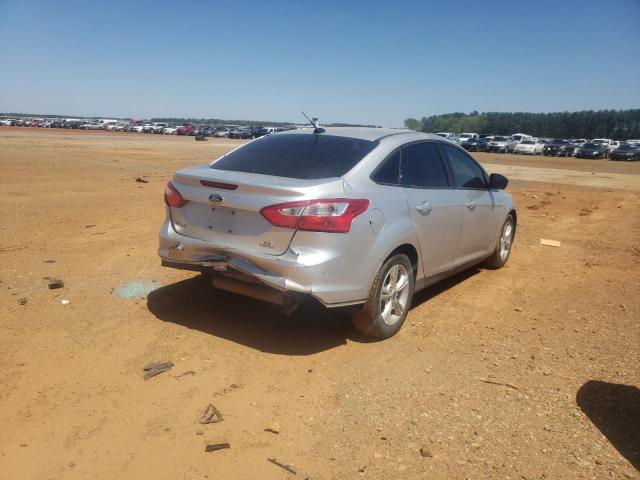 Photo 4 from auction – 2013 FORD FOCUS SE with VIN 1FADP3F24DL342911