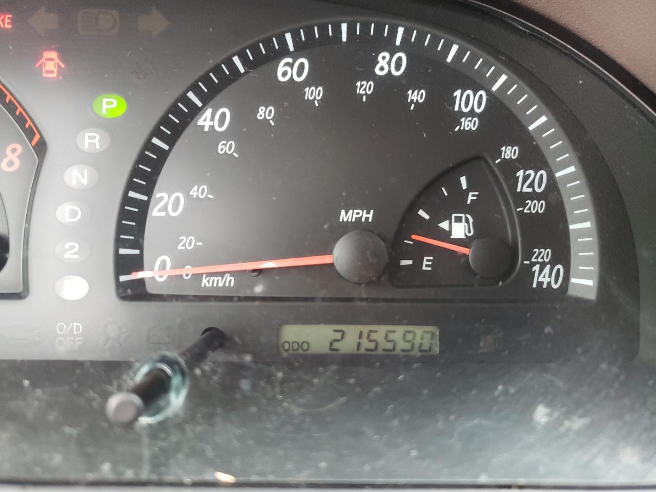 Photo 8 from auction – 2002 TOYOTA CAMRY LE with VIN JTDBE32K720040797