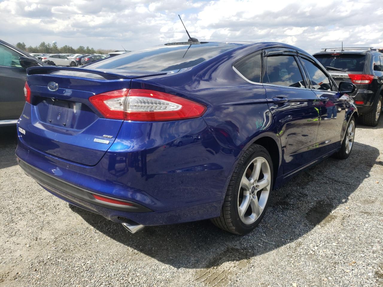 Photo 4 from auction – 2015 FORD FUSION SE with VIN 3FA6P0HDXFR207863