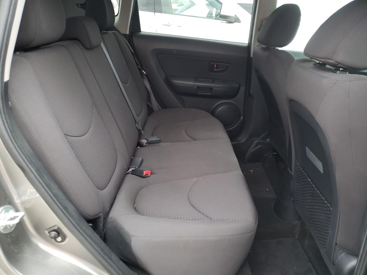 Photo 6 from auction – 2013 KIA SOUL with VIN KNDJT2A54D7554303