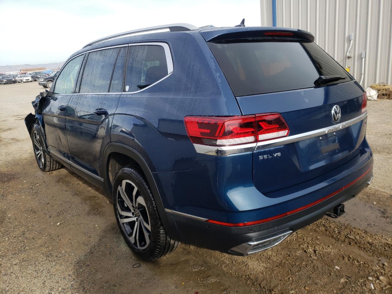 Photo 3 from auction – 2021 VOLKSWAGEN ATLAS SEL with VIN 1V2TR2CA0MC599732
