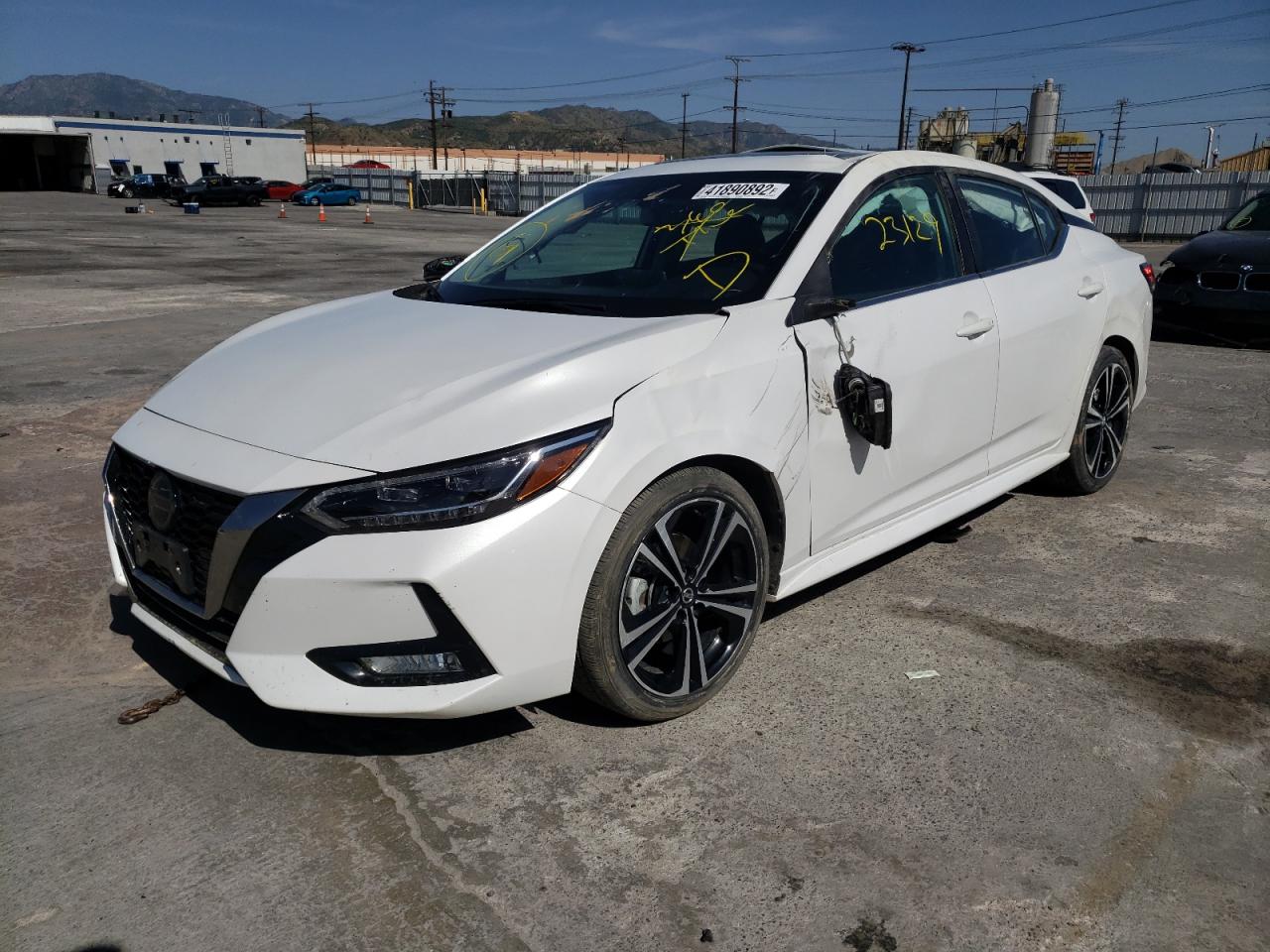 Photo 2 from auction – 2020 NISSAN SENTRA SR with VIN 3N1AB8DV2LY306570