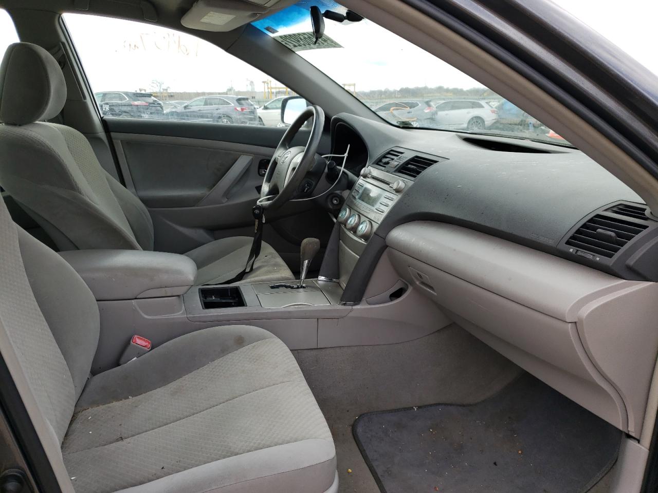 Photo 5 from auction – 2007 TOYOTA CAMRY CE with VIN 4T1BE46K37U693946