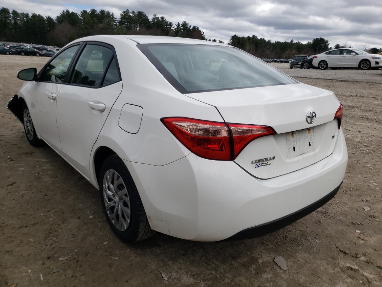 Photo 3 from auction – 2019 TOYOTA COROLLA L with VIN 2T1BURHE3KC176146