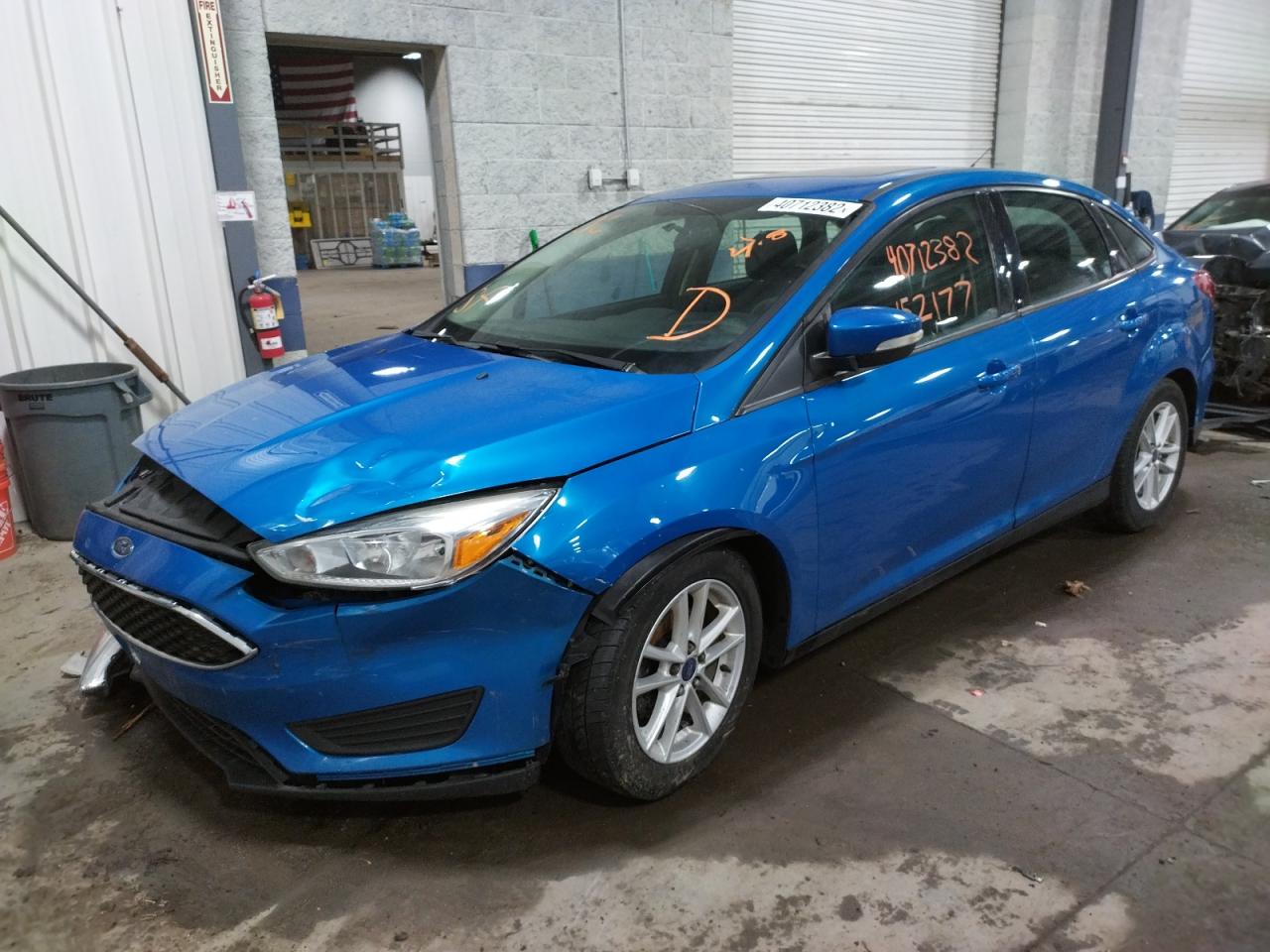 Photo 2 from auction – 2015 FORD FOCUS SE with VIN 1FADP3F29FL263799