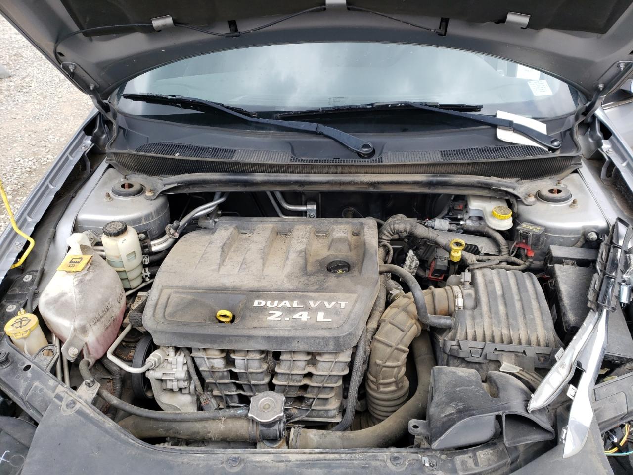 Photo 7 from auction – 2013 CHRYSLER 200 LX with VIN 1C3CCBAB7DN670609