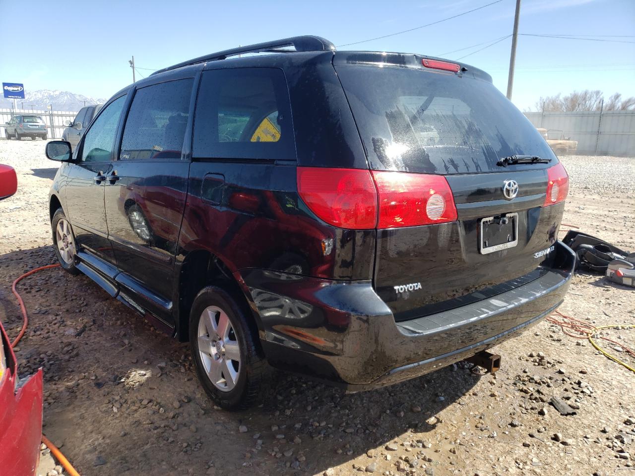 Photo 3 from auction – 2008 TOYOTA SIENNA CE with VIN 5TDZK23C38S157971