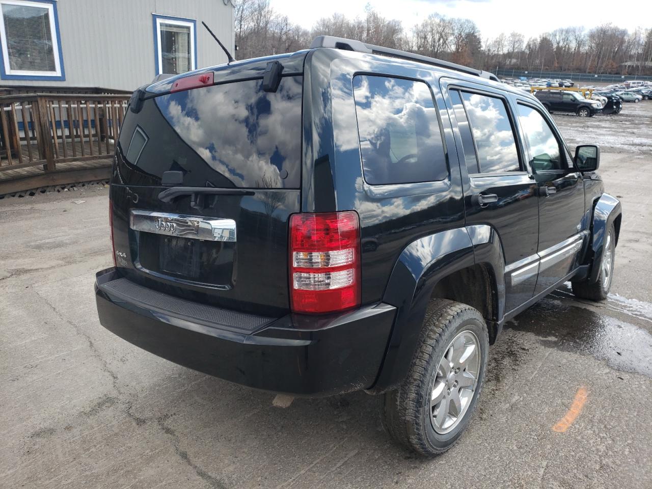 Photo 4 from auction – 2012 JEEP LIBERTY SP with VIN 1C4PJMAK0CW204883