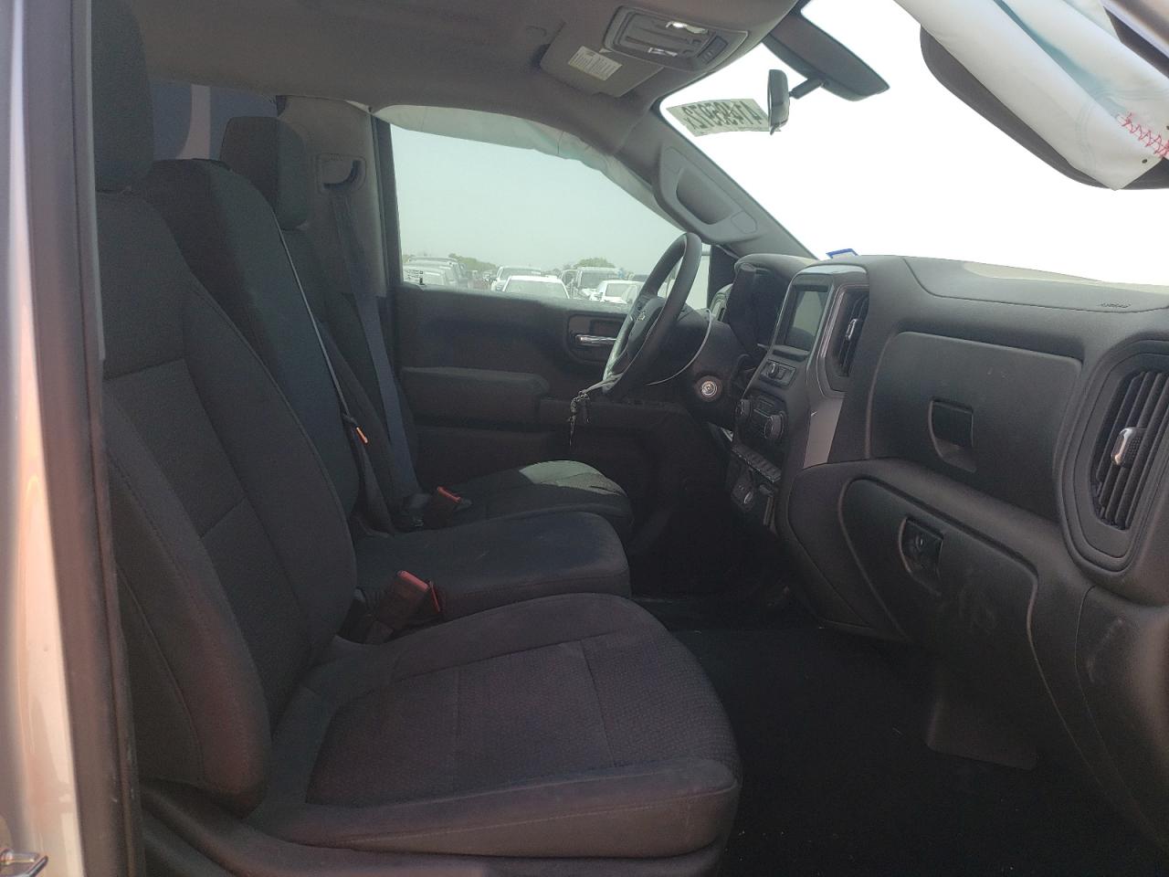 Photo 5 from auction – 2021 CHEVROLET SILVERADO with VIN 3GCPWBEK0MG448968