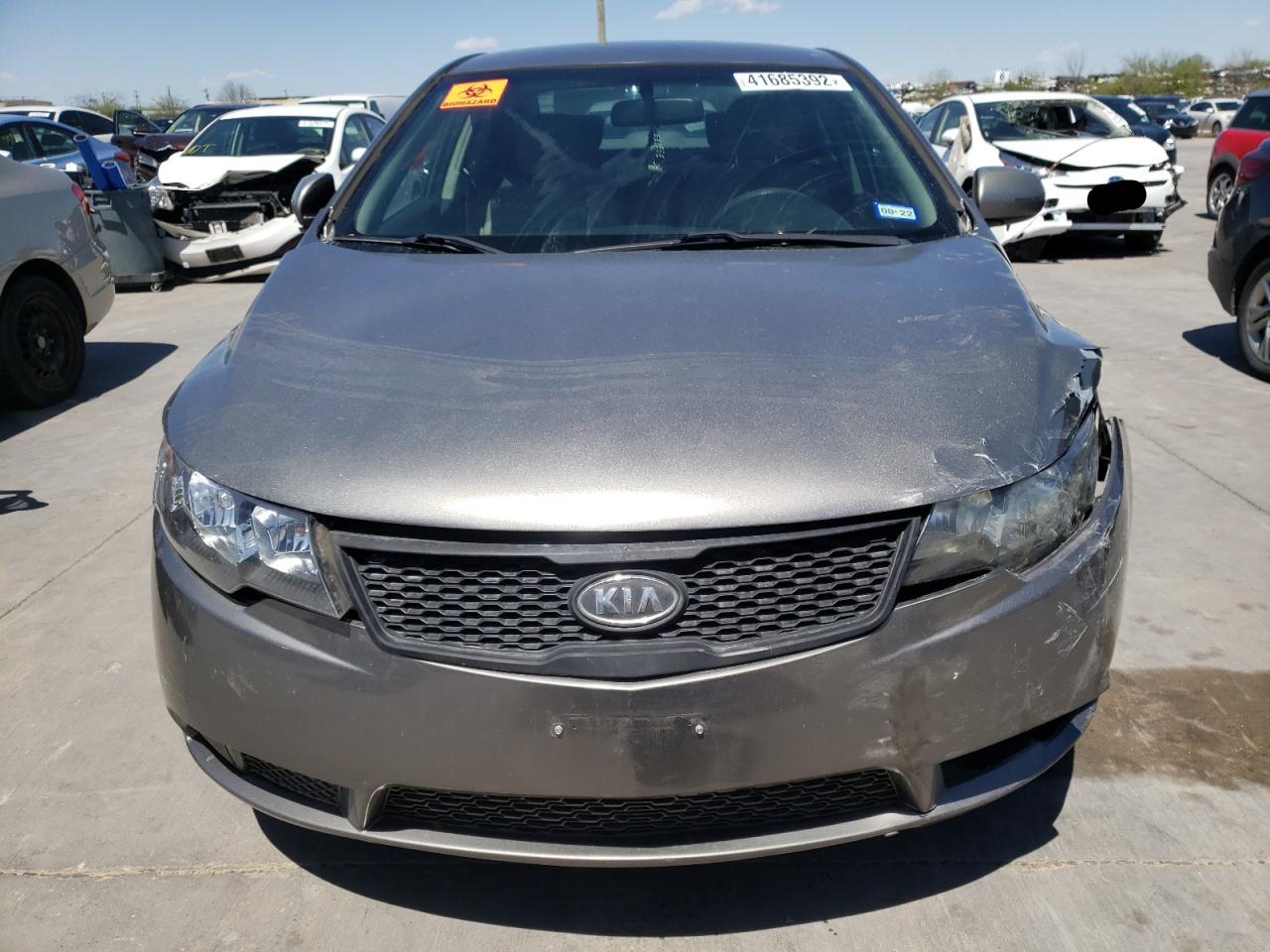 Foto 7 de la subasta – 2012 KIA FORTE EX con VIN KNAFU4A22C5597260