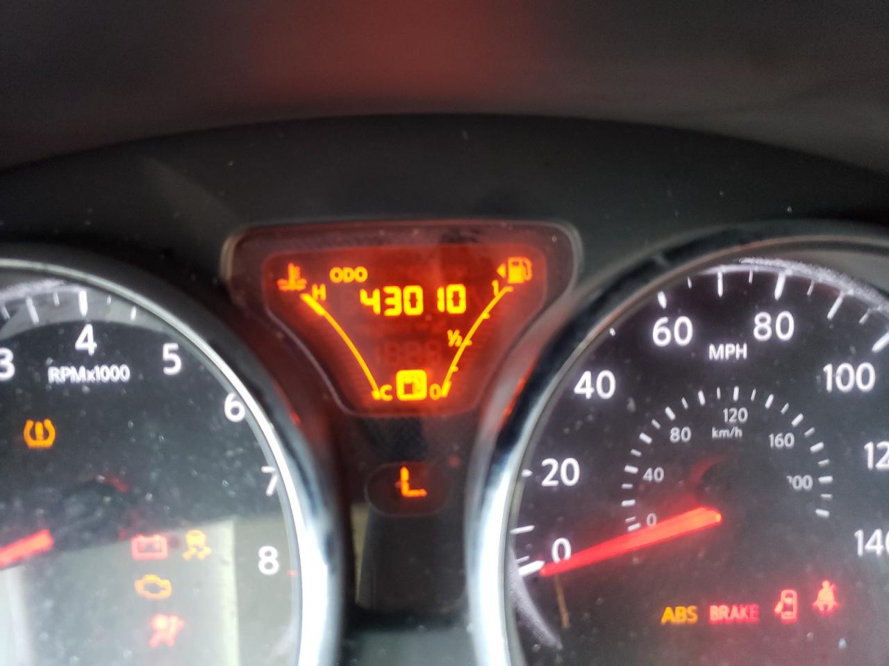 Photo 8 from auction – 2014 NISSAN VERSA NOTE with VIN 3N1CE2CP8EL428365