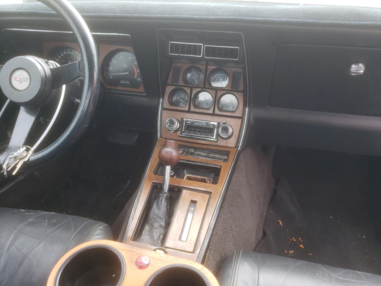 Photo 9 from auction – 1982 CHEVROLET CORVETTE with VIN 1G1AY8787C5107635