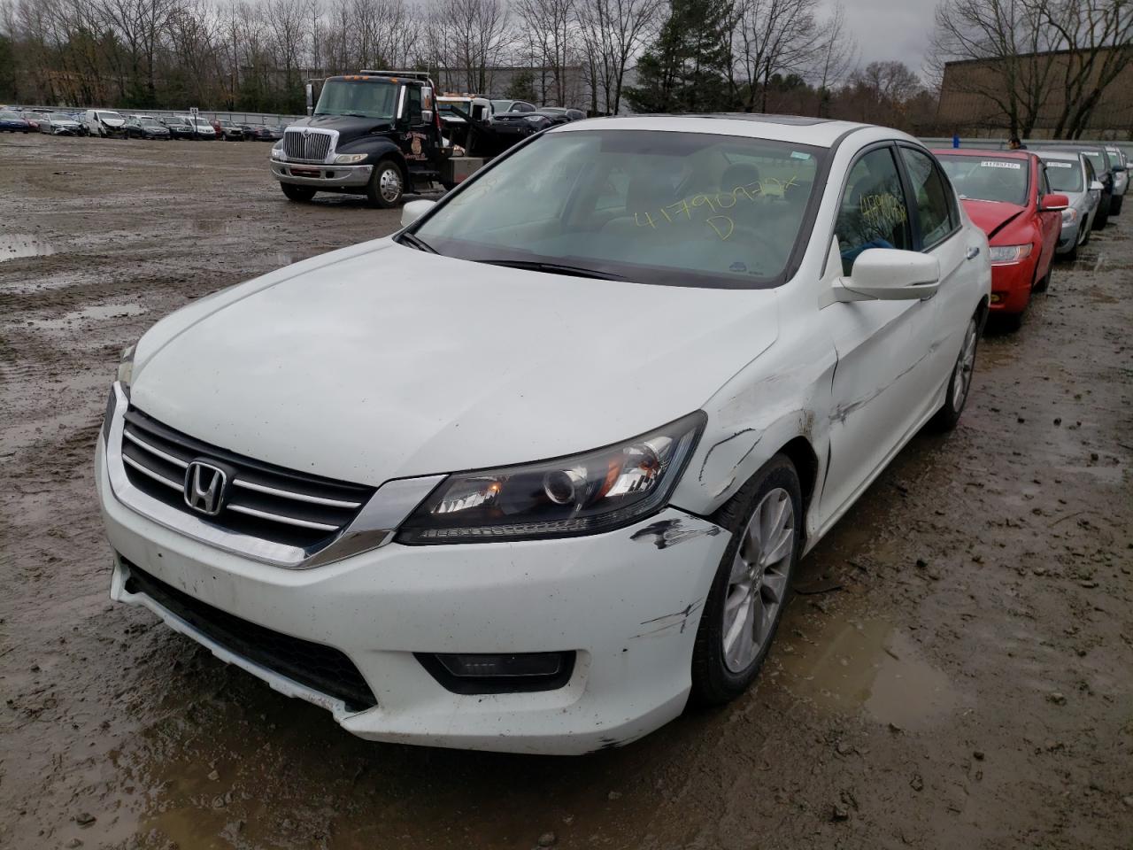 Photo 2 from auction – 2014 HONDA ACCORD EX with VIN 1HGCR2F77EA098756