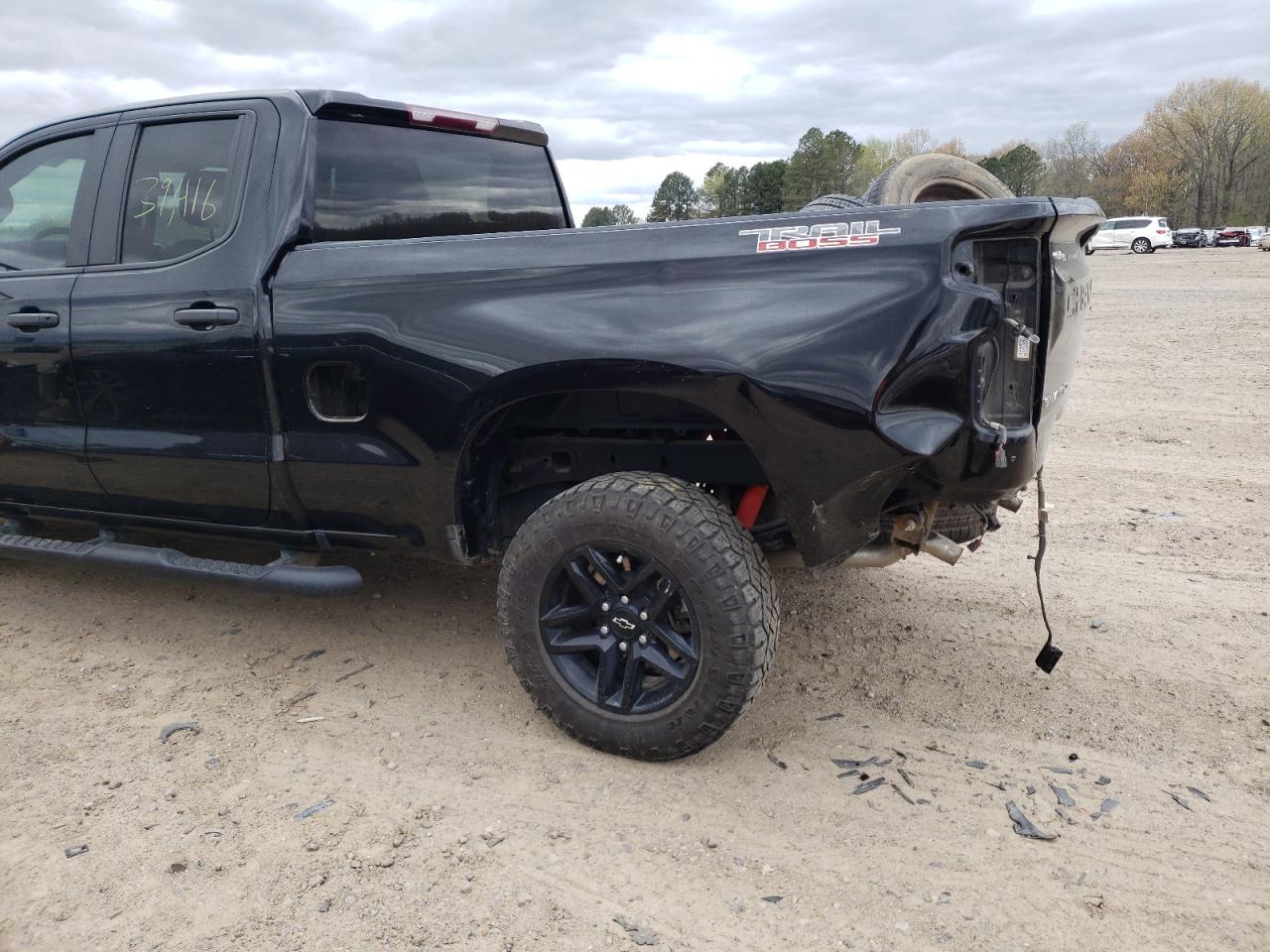 Photo 9 from auction – 2019 CHEVROLET SILVERADO with VIN 1GCRYCEF5KZ189337