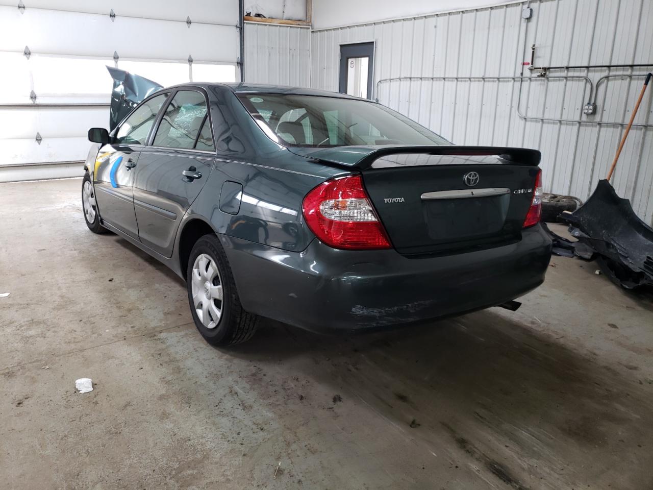 Photo 3 from auction – 2004 TOYOTA CAMRY LE with VIN 4T1BE32K24U366014