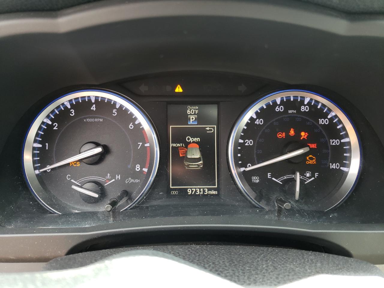Photo 8 from auction – 2015 TOYOTA HIGHLANDER with VIN 5TDDKRFH1FS094036