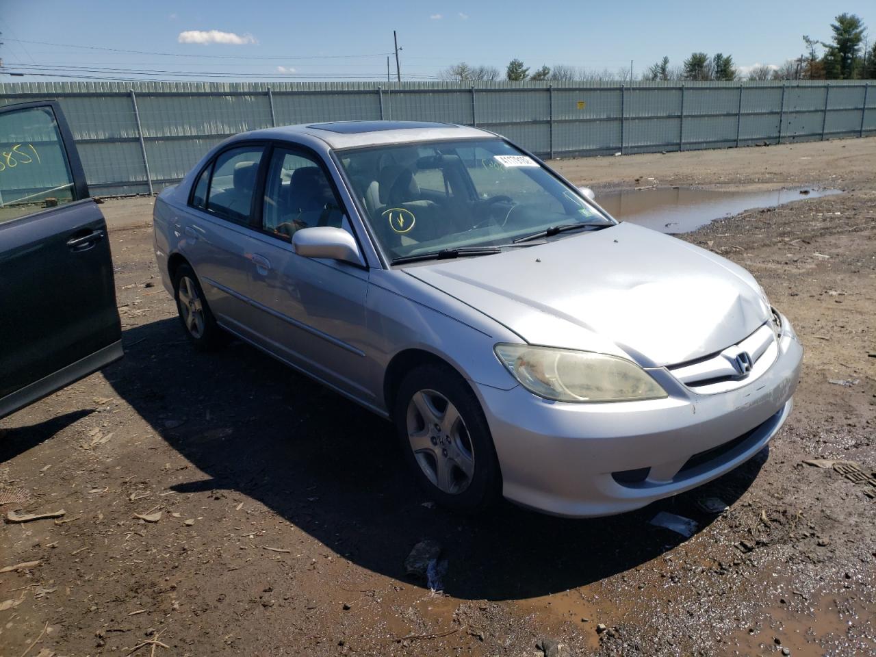 HONDA CIVIC EX 2004 with VIN 2HGES26864H520215 - Photo from auction