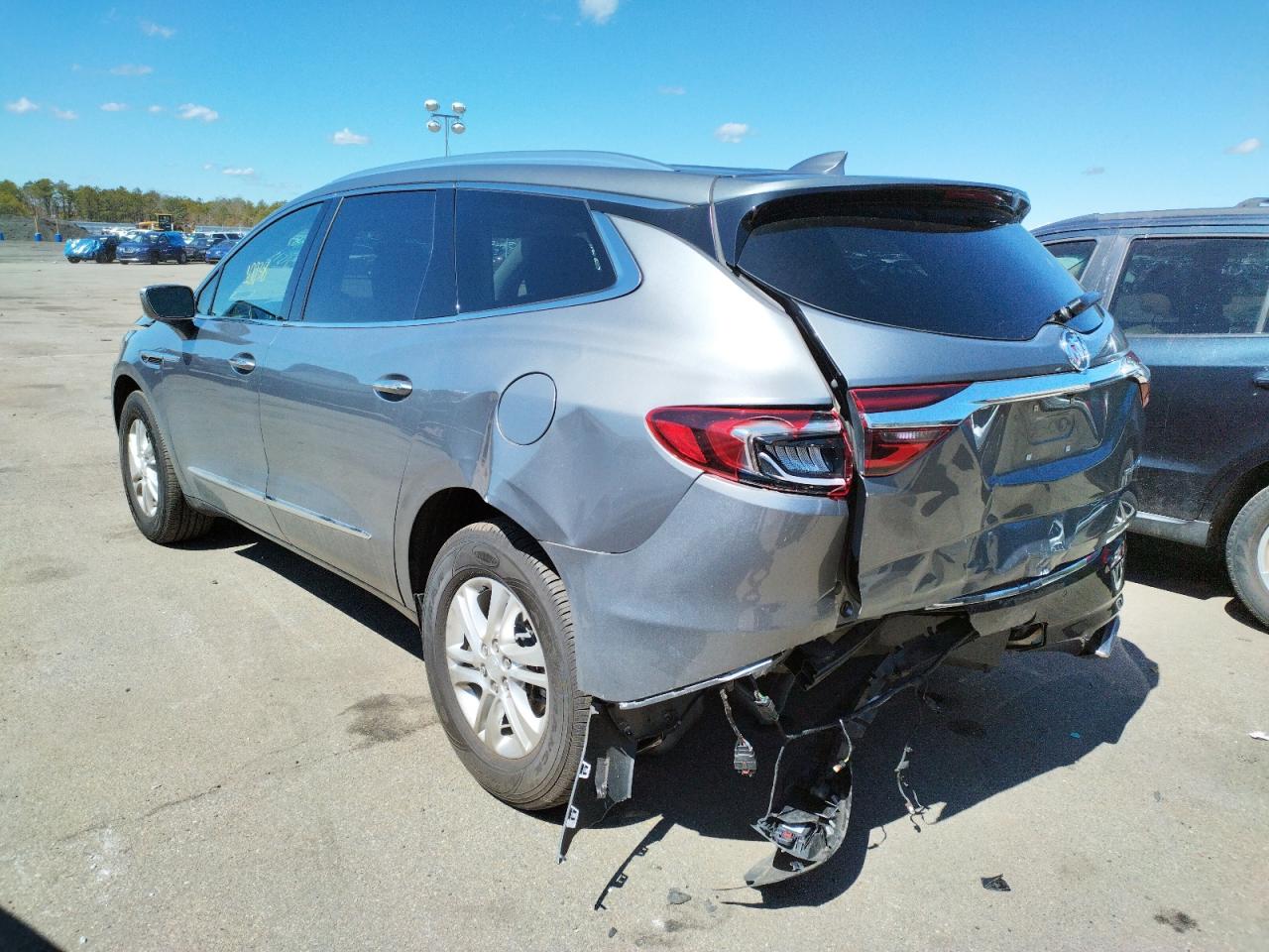 Photo 3 from auction – 2019 BUICK ENCLAVE ES with VIN 5GAEVAKW8KJ307171